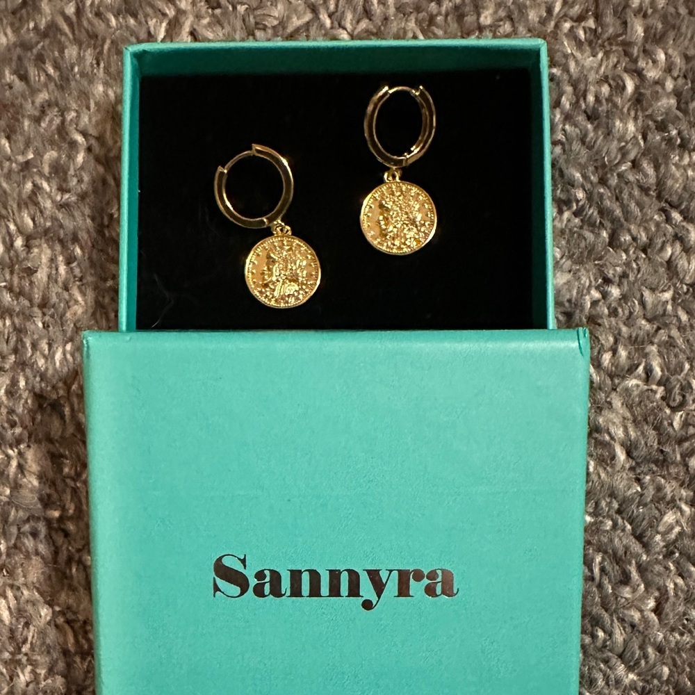 Brand new, never worn Sannyra Gold Plated Dainty Coin Huggie Hoop Earrings